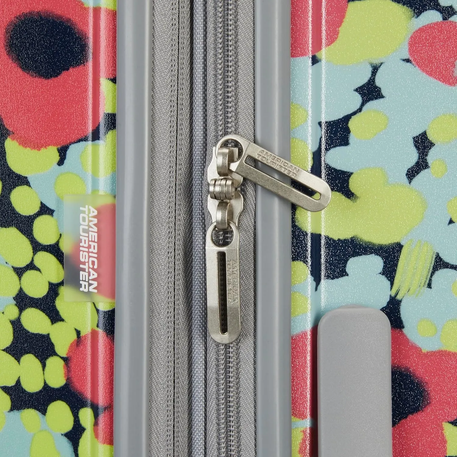 American Tourister Moonlight Hardside Expandable Luggage with Spinner Wheels, Poppy Pattern, Large Checked Suitcase 28-Inch