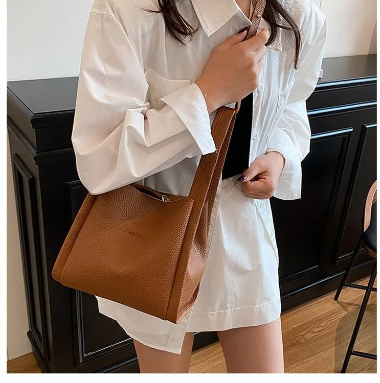 Axcone Vintage Bucket shaped Handbag - Large Capacity Casual Commuter Handbag with One Shoulder and Diagonal Span
