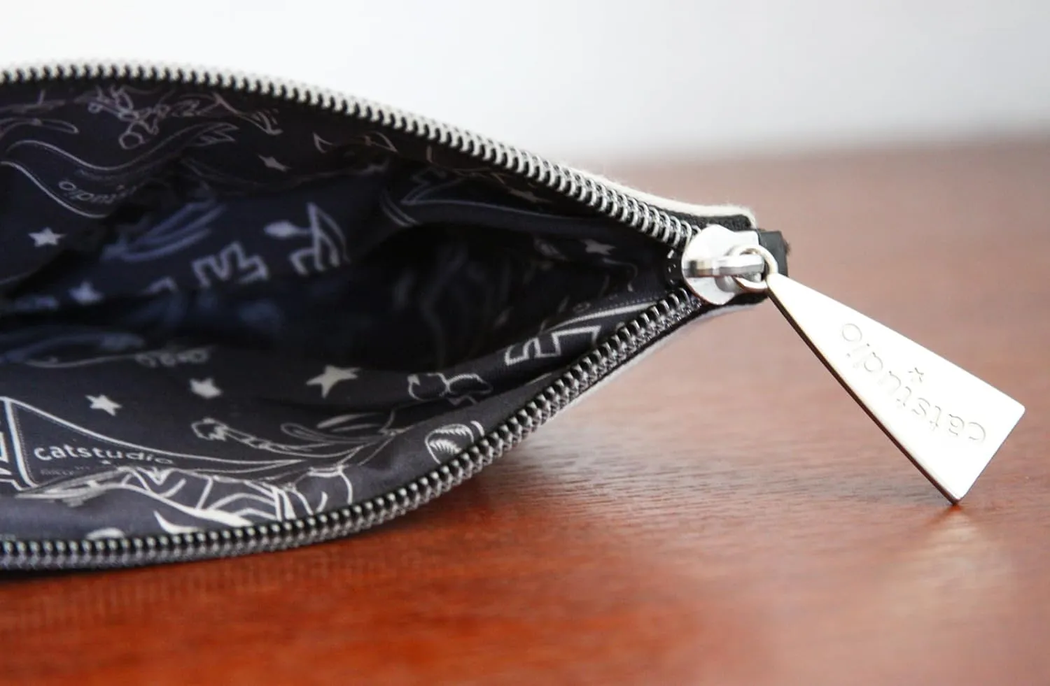 Catstudio Collegiate Zipper Pouch, Berkeley, University of ATHLETIC POUCH