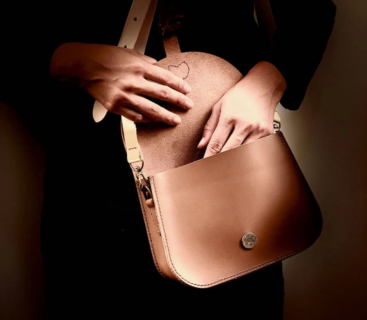 Classic Shoulder Bag - Handcrafted by J Tanner