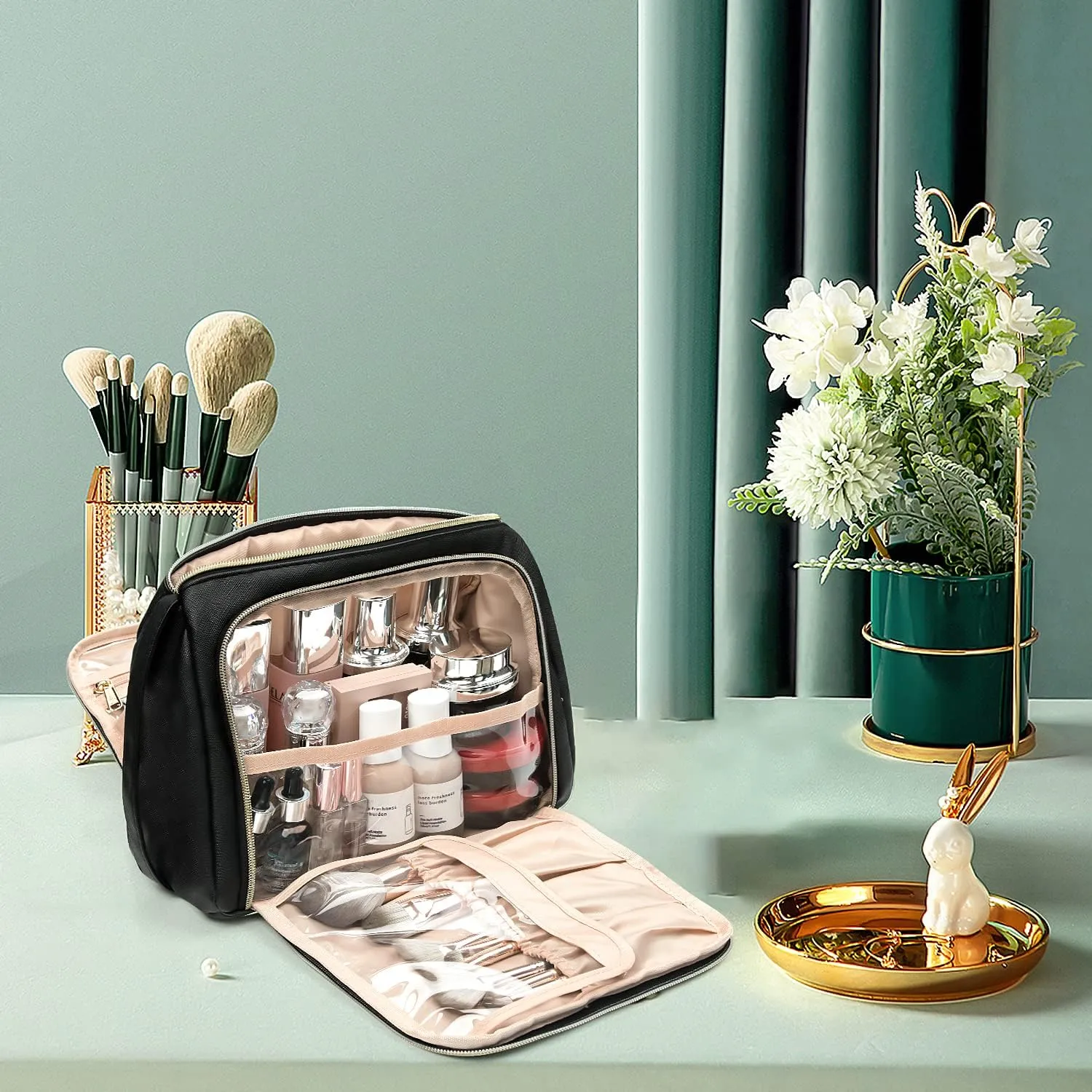 CUBETASTIC Travel Makeup Bag - Large Makeup Pouch Waterproof & Portable Cosmetic Organizer Bag PU Leather Zipper Pouches for Women and Girls