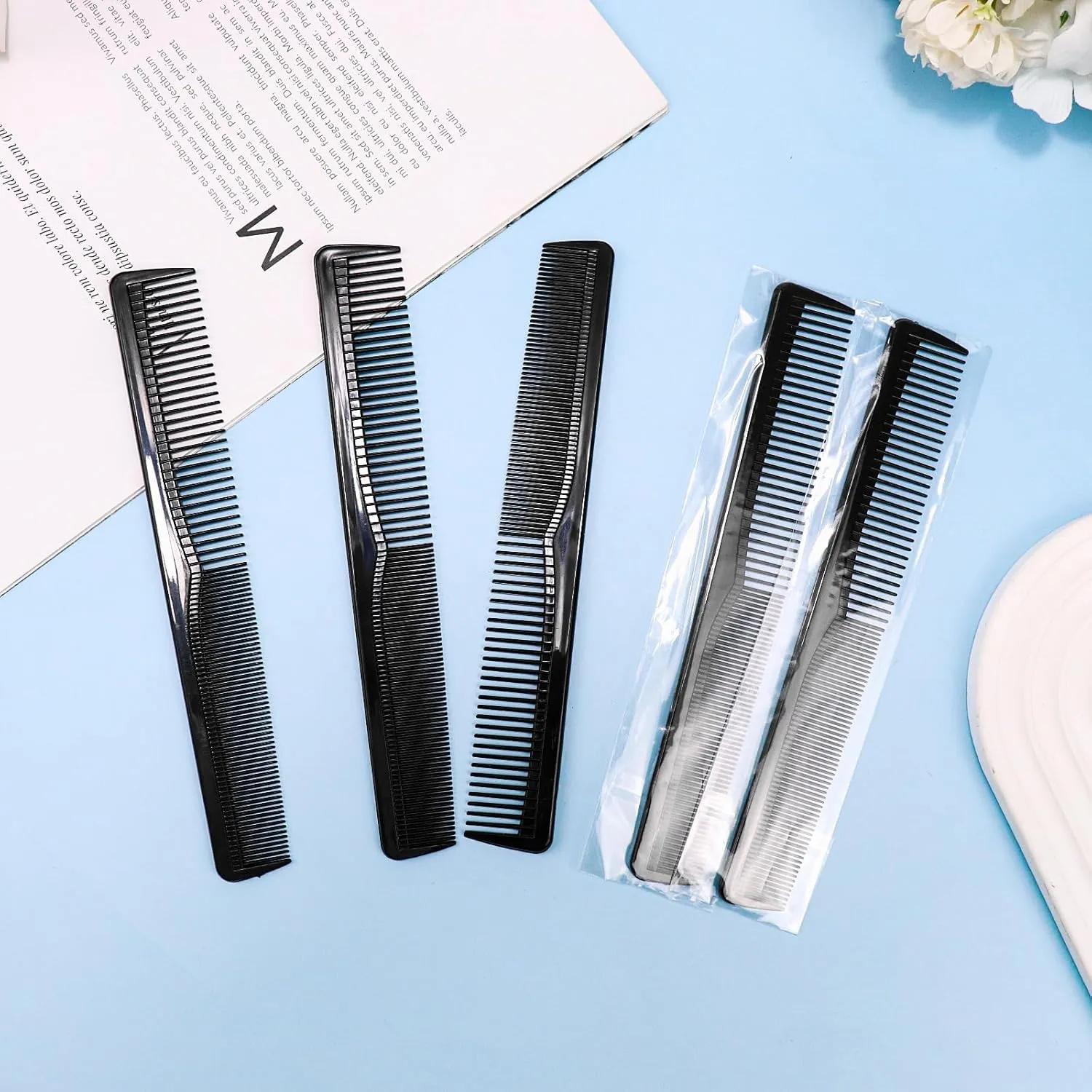 Disposable Combs in Bulk Individually Wrapped Widen and Fine Combs Straight Hair Combs for Women Men Long Handle Beauty Combs for Homeless, Hotel, Nursing Home (7in x 4in, Count, 200)