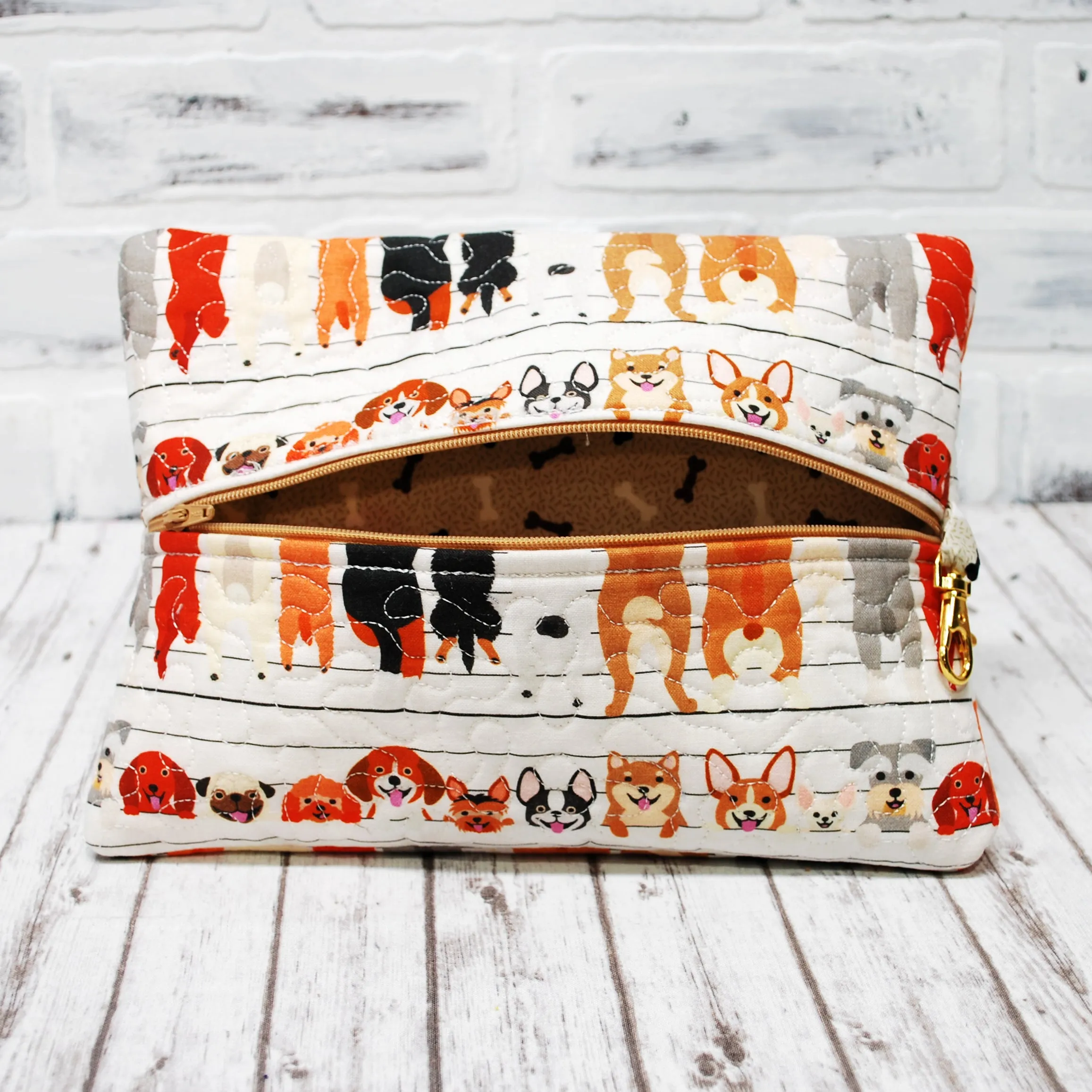 Dogs on a Wire Personalized Quilted Pouch
