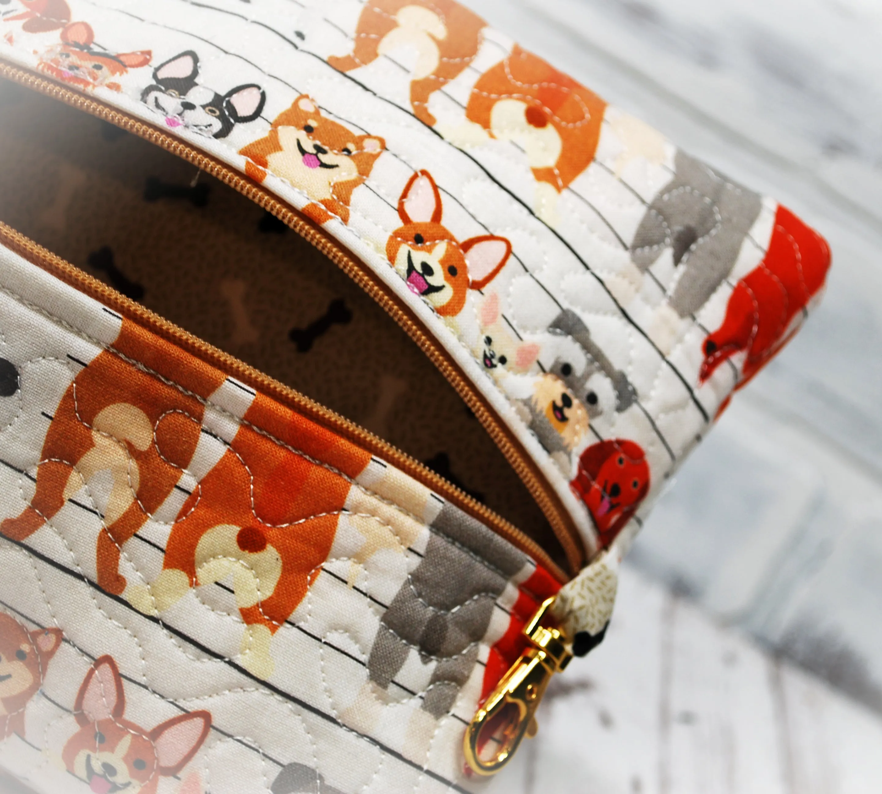 Dogs on a Wire Personalized Quilted Pouch