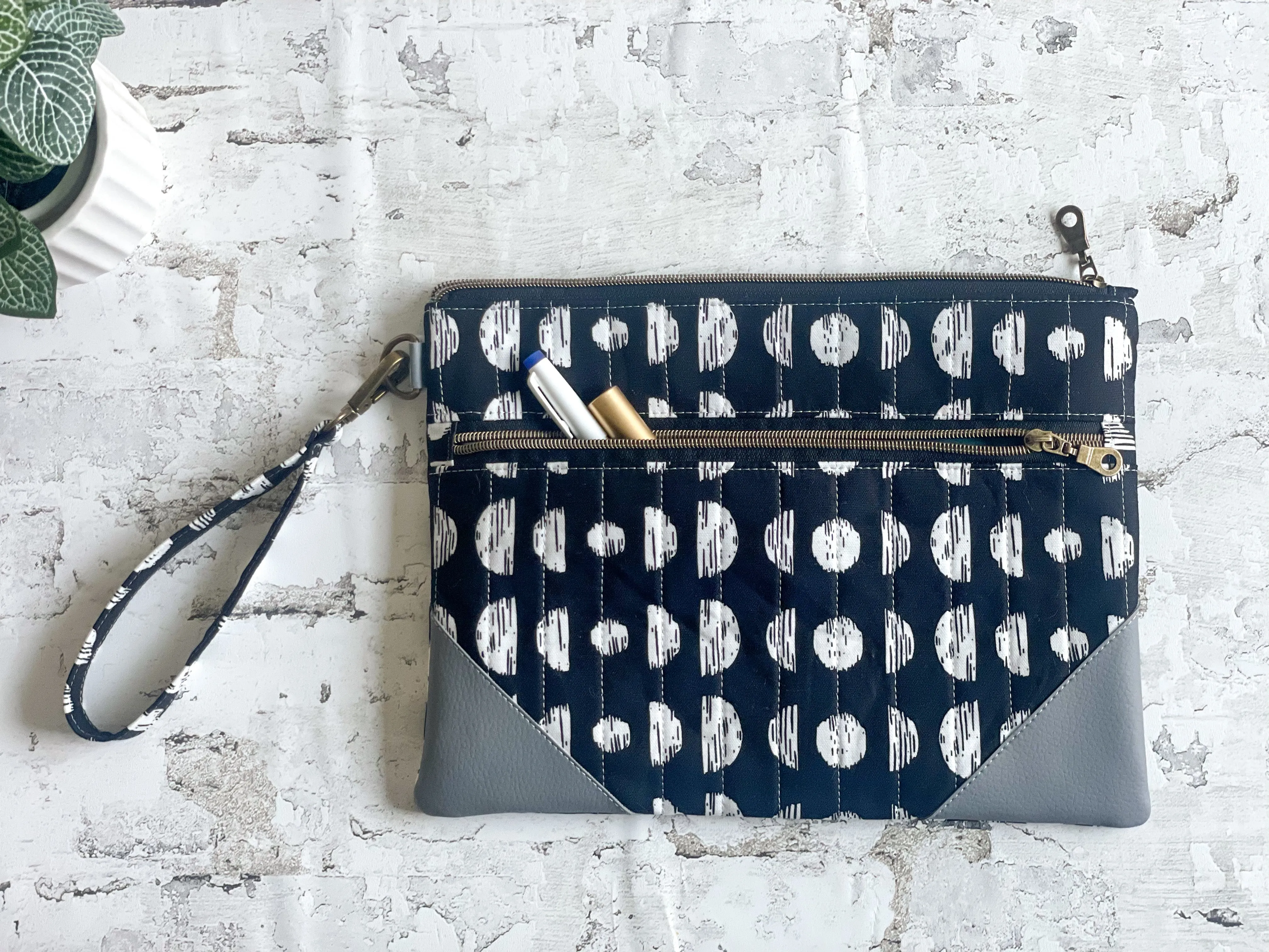 Double Zip Pouch in Moons