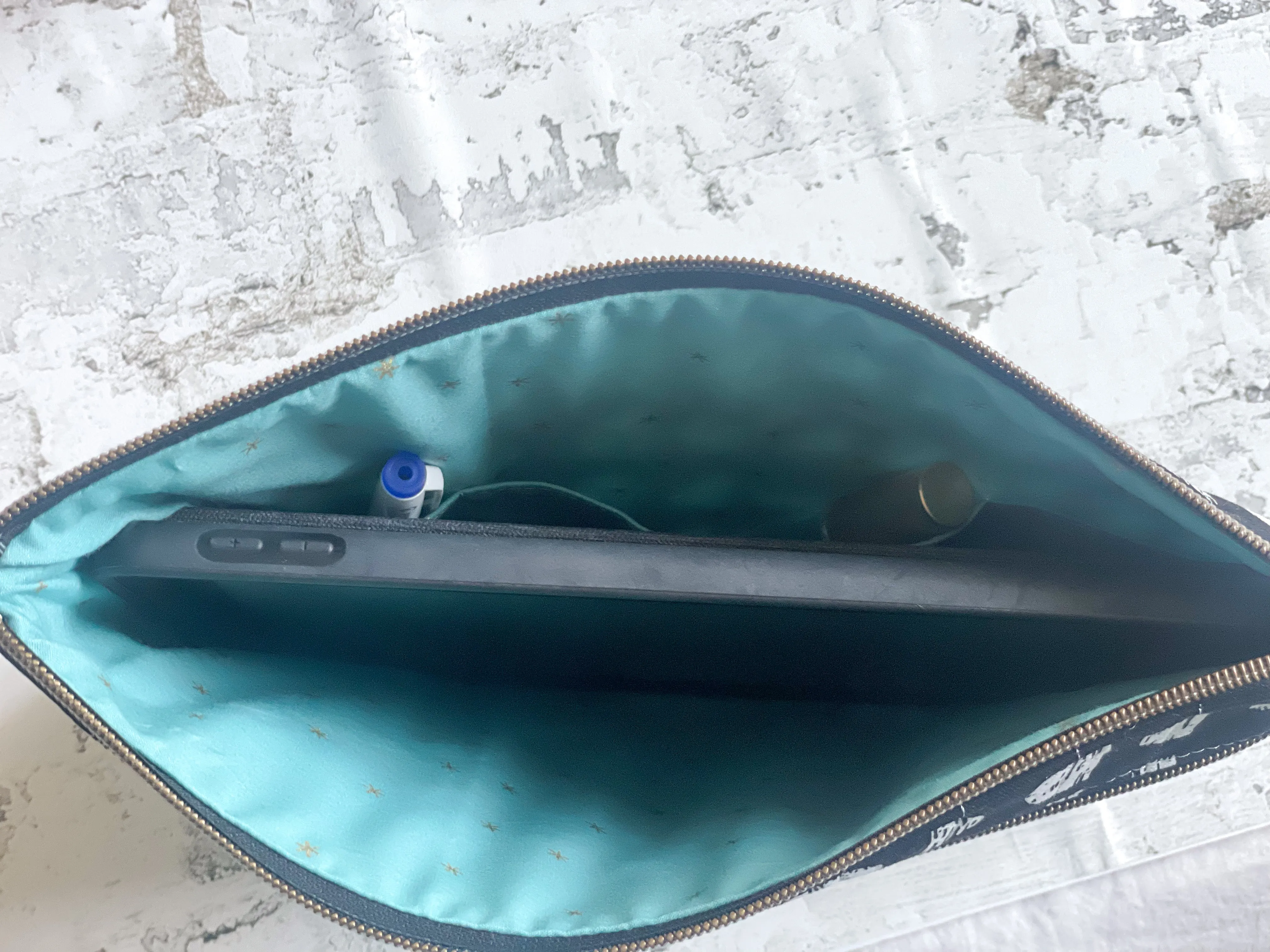 Double Zip Pouch in Moons