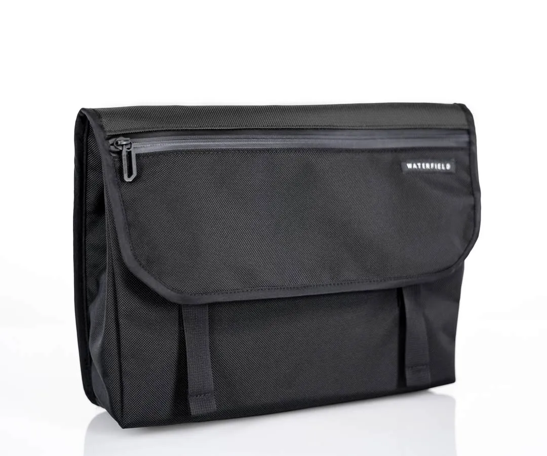 Essential Messenger Laptop Bag