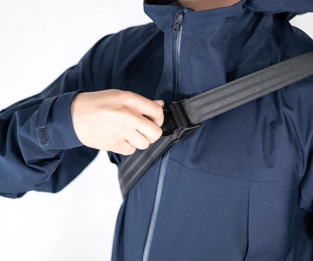Essential Messenger Laptop Bag