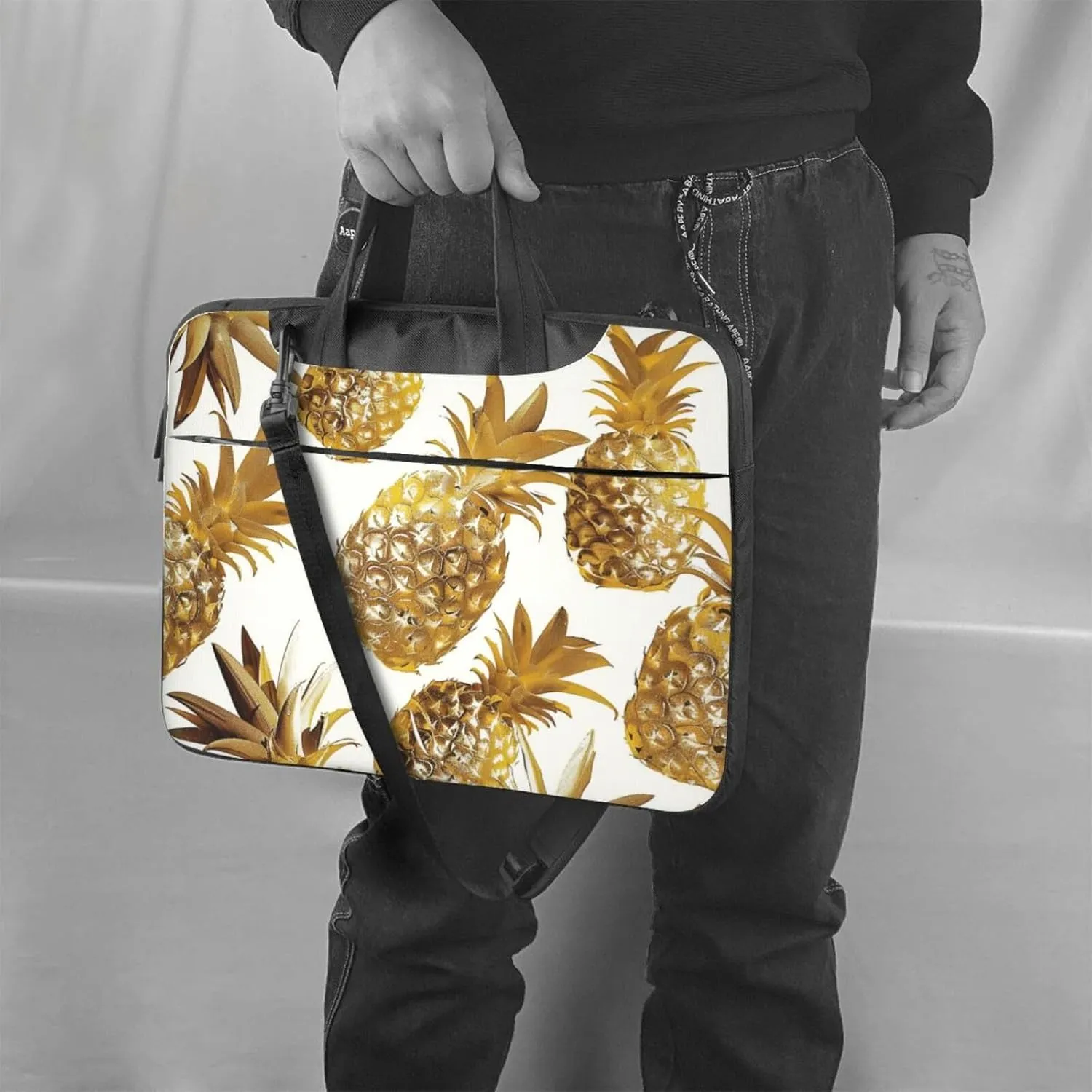 Golden Pineapple Background Printed Laptop Tote Bag Travel Bag Business Computer Bag Work Bag for Men Women