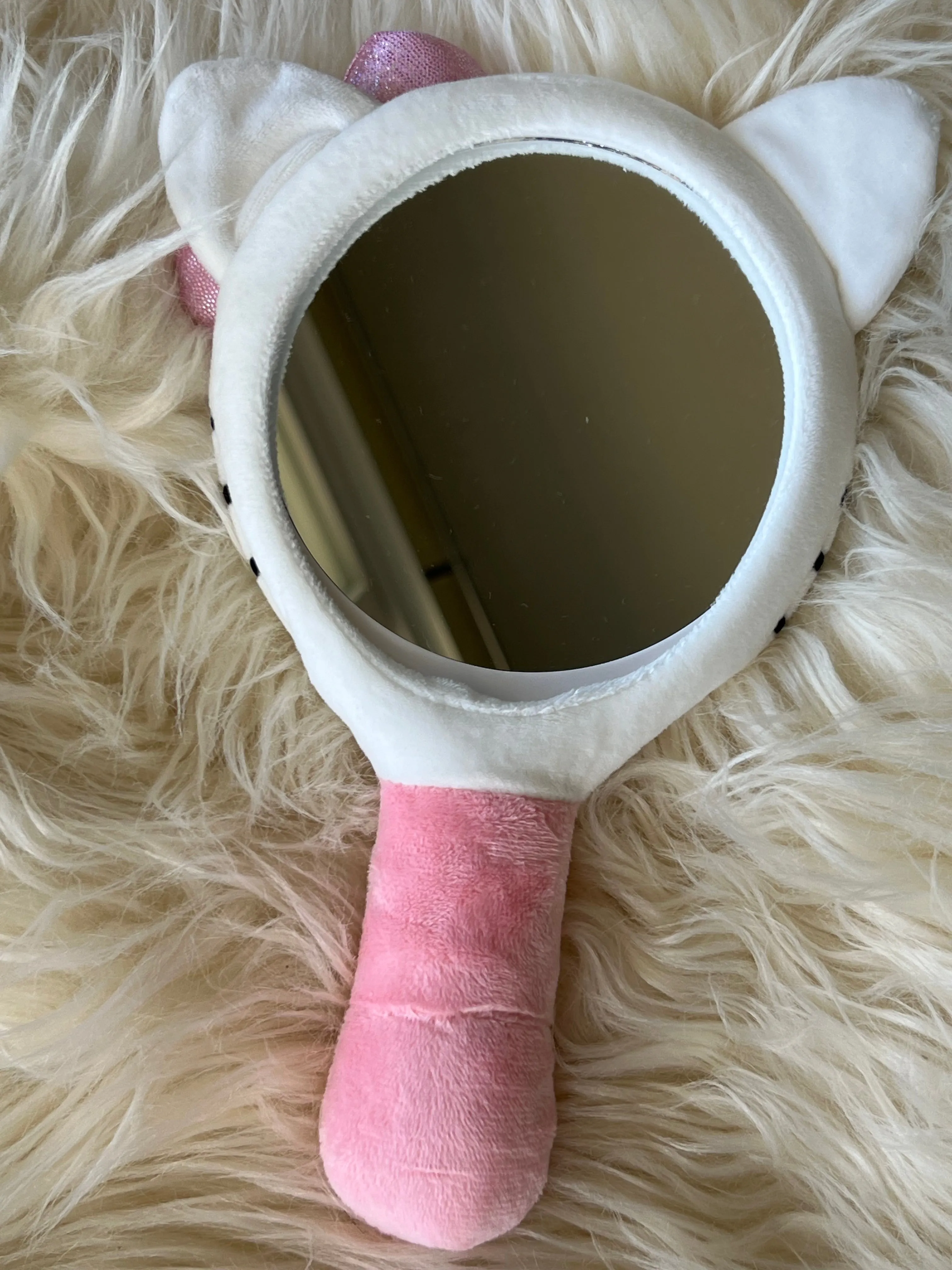 Hello Kitty handheld mirror