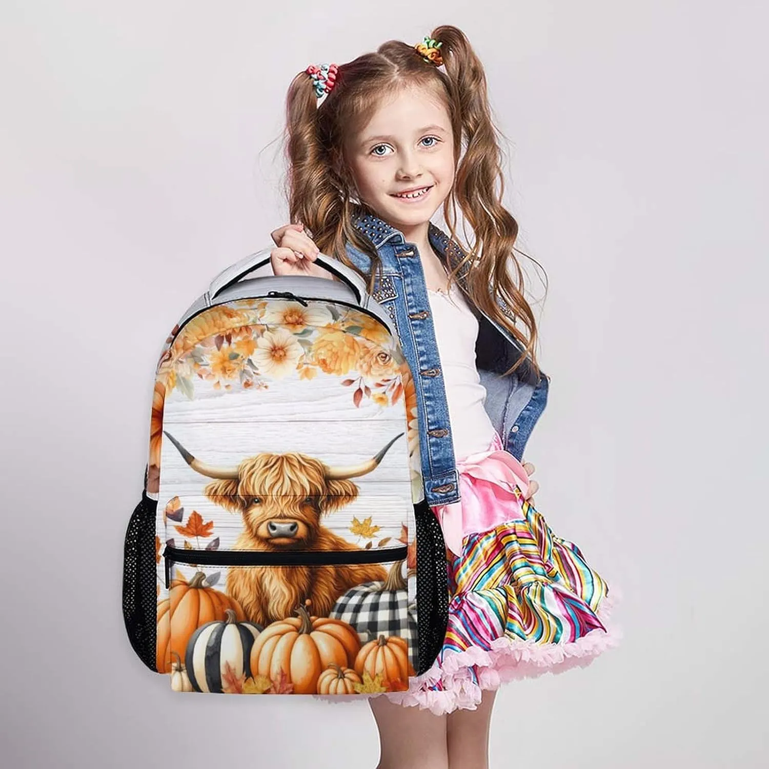 Kids Backpack, Cute Highland Cow Bookbag, Gift for Kids Back to School, 17 Inch Student Backpacks for Preschool Elementary Kindergarten Travel Camping