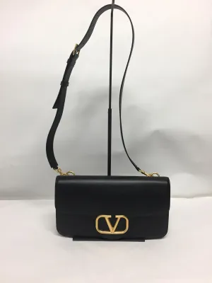 Leather messenger bag