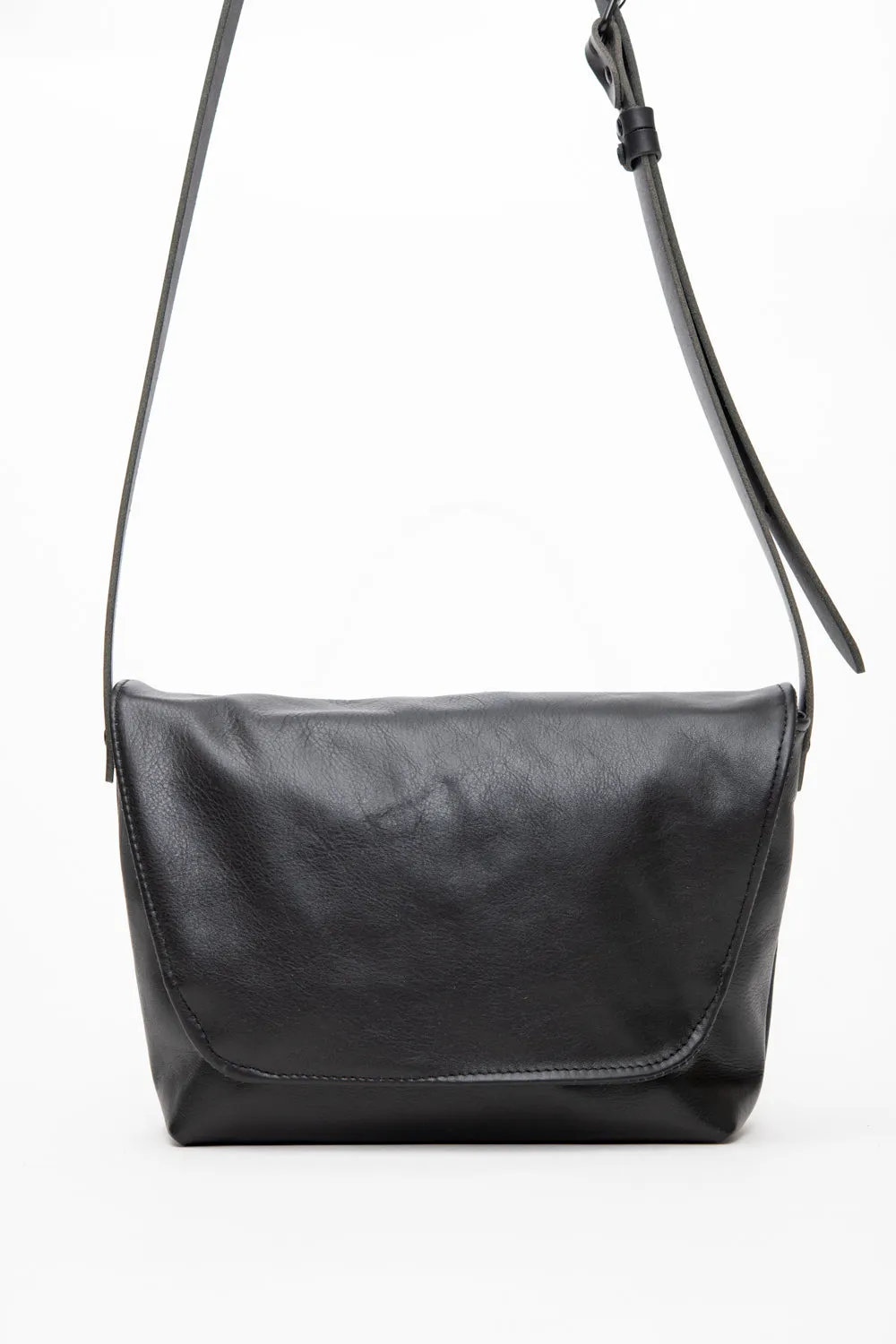 Leather satchel, messenger bag, postman bag BISCUIT model, handmade in Canada