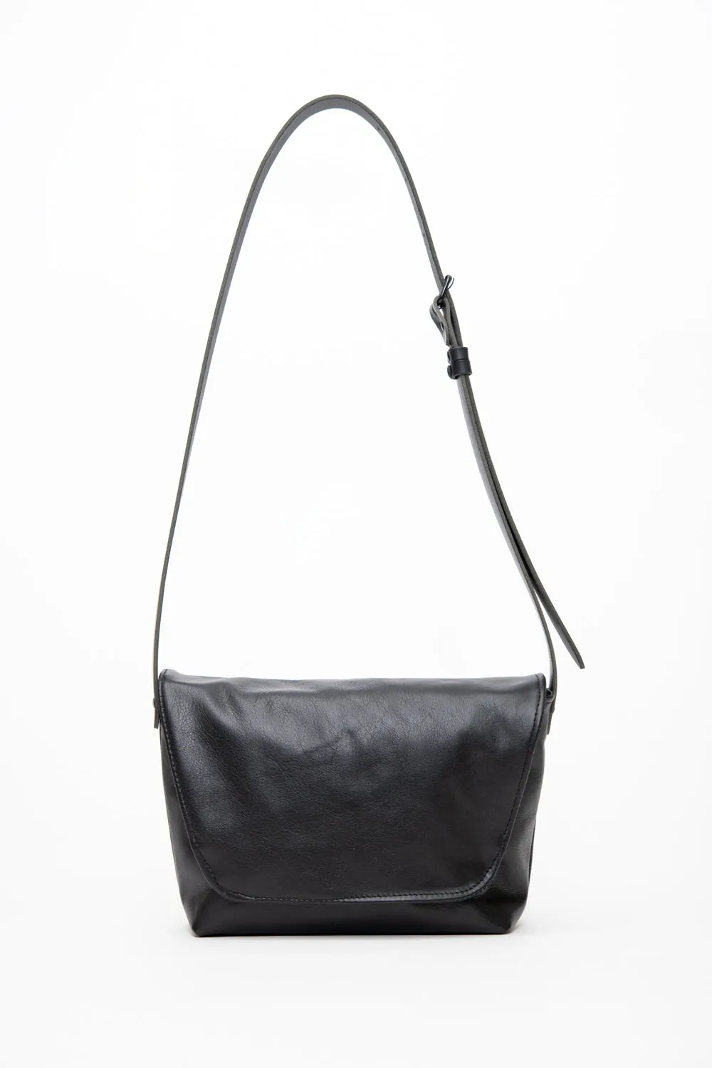 Leather satchel, messenger bag, postman bag BISCUIT model, handmade in Canada
