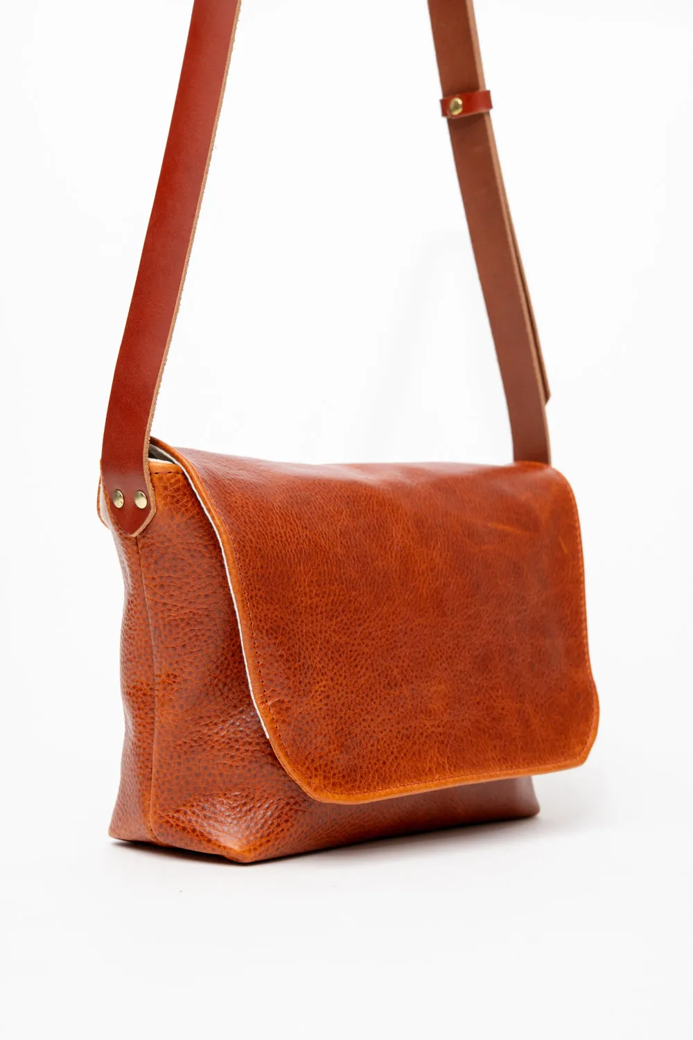 Leather satchel, messenger bag, postman bag BISCUIT model, handmade in Canada