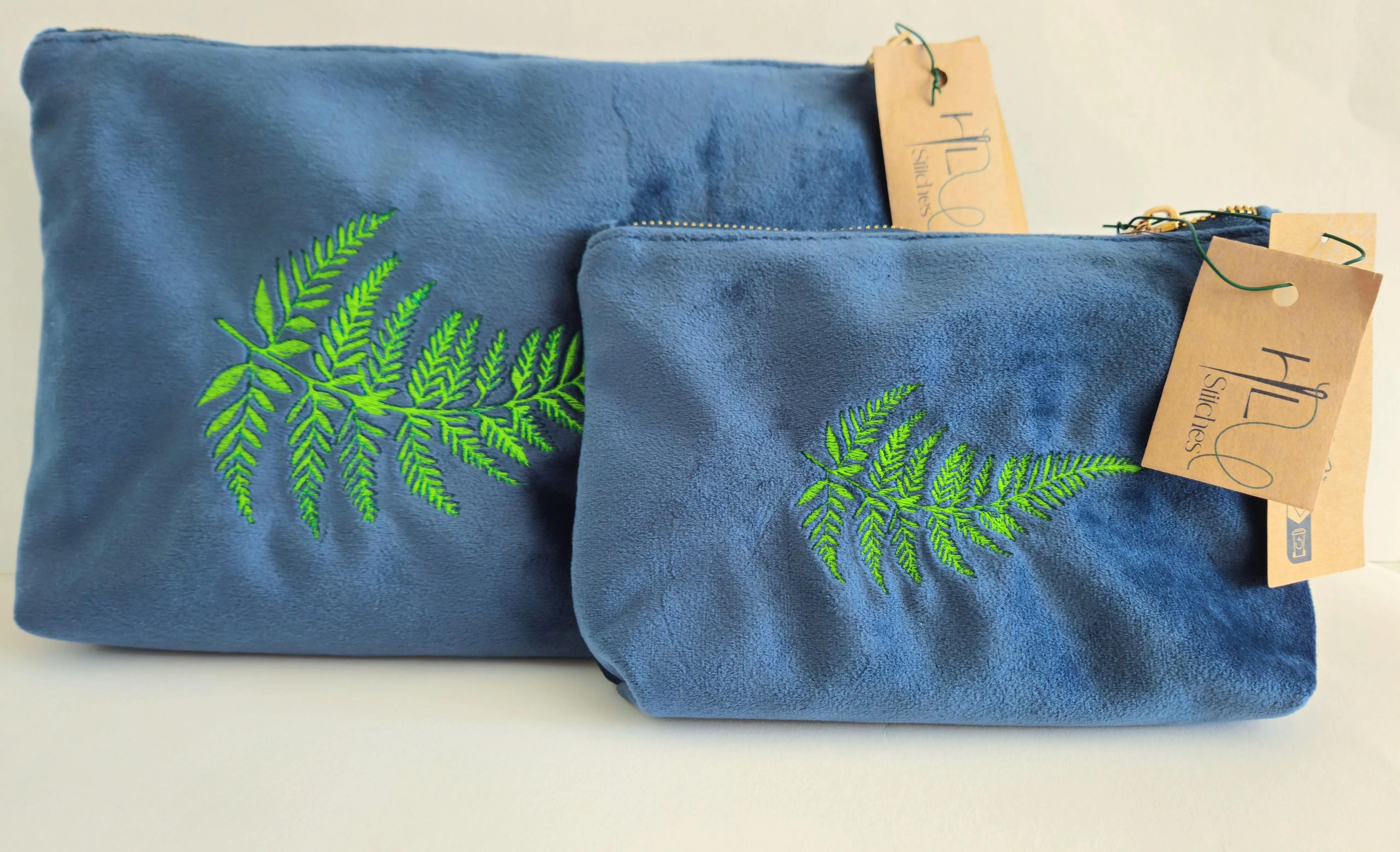 Luxurious Velvet Pouch with Fern Embroidery – Sustainable Gift or Travel Accessory in Petrol Blue (Two Sizes)