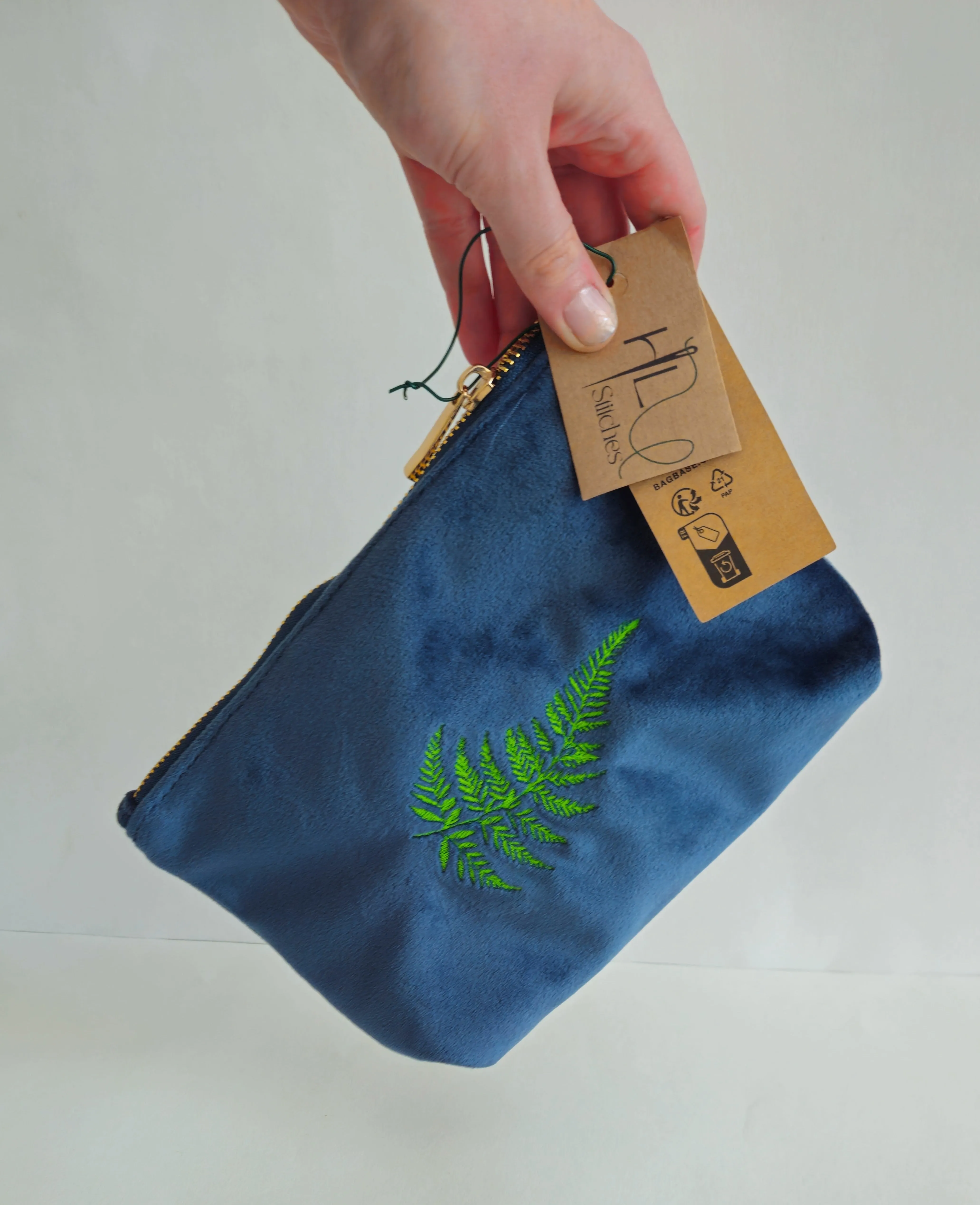 Luxurious Velvet Pouch with Fern Embroidery – Sustainable Gift or Travel Accessory in Petrol Blue (Two Sizes)
