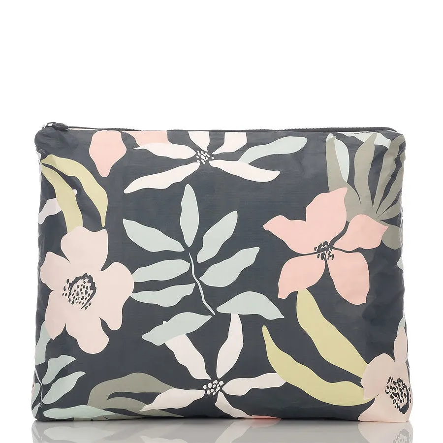 Max Pouch - Flora