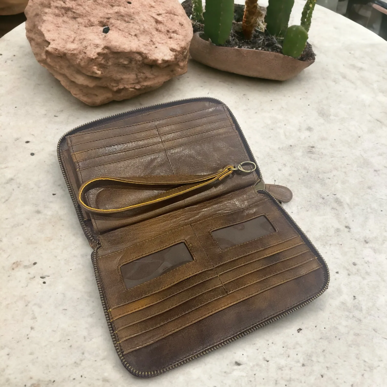 Mayura Wallet - Chocolate Brown