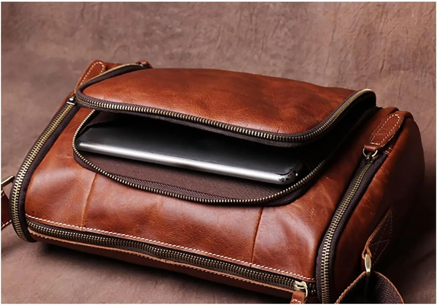 Messenger Bag Men Shoulder Casual Messenger Bag for 9.7 Inch