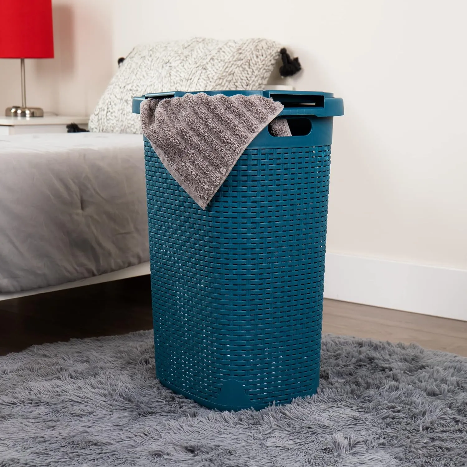Mind Reader 60L Slim Laundry Hamper, Clothes Basket, Lid, Wicker Design, Plastic, 17.65"L x 13.75"W x 24.15"H, Blue