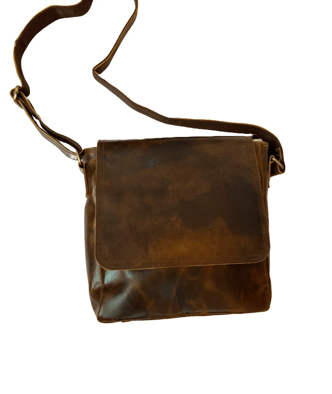 Nera Messenger Bag-Brown