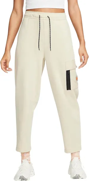Nike Sportswear Women's Sports Utility Fleece Cargo Pants (as1, Alpha, l, Regular, Regular, Rattan/Rattan, Regular)