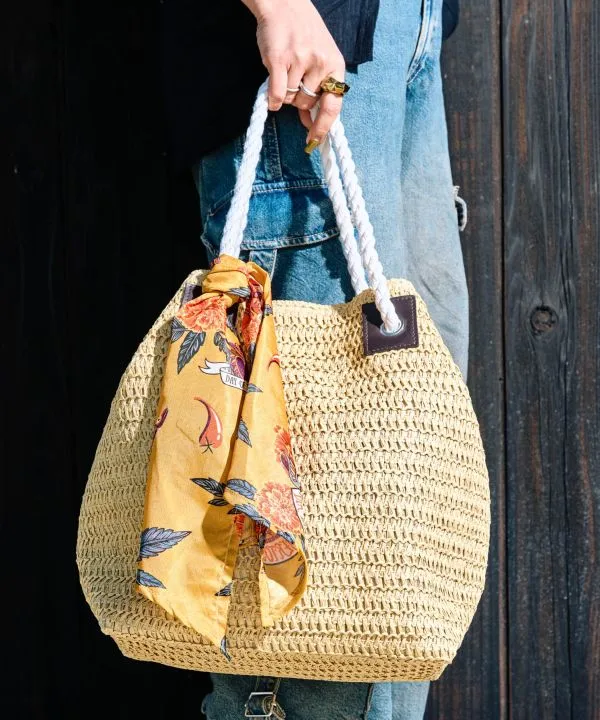 Papar Knit Tote Bag