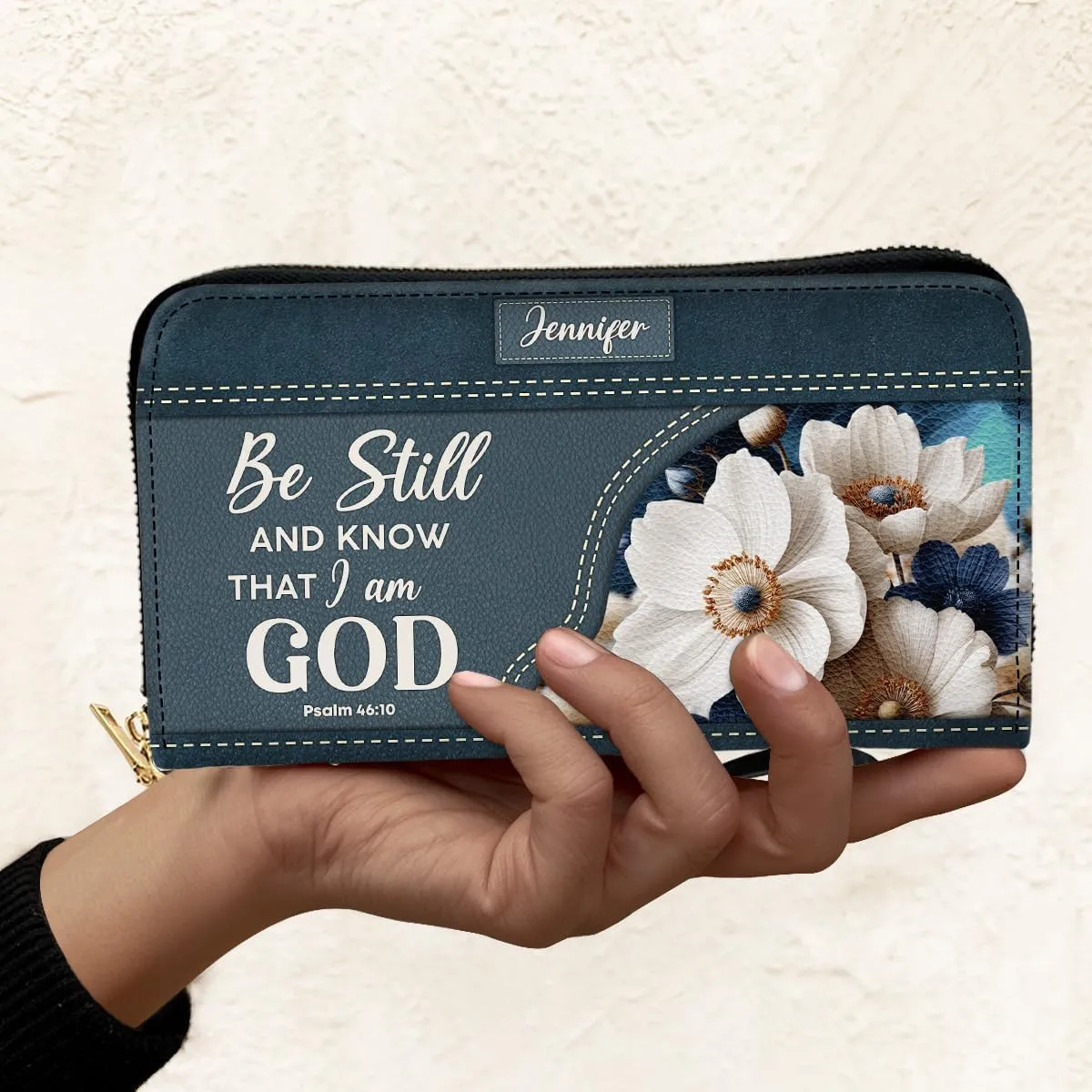Personalized Leather Bible Clutch Wristlet Wallet for Women – Custom Name Christian Gifts, Ideal Religious Purse for Church, Mother’s Day Gift (Be Still And Know)