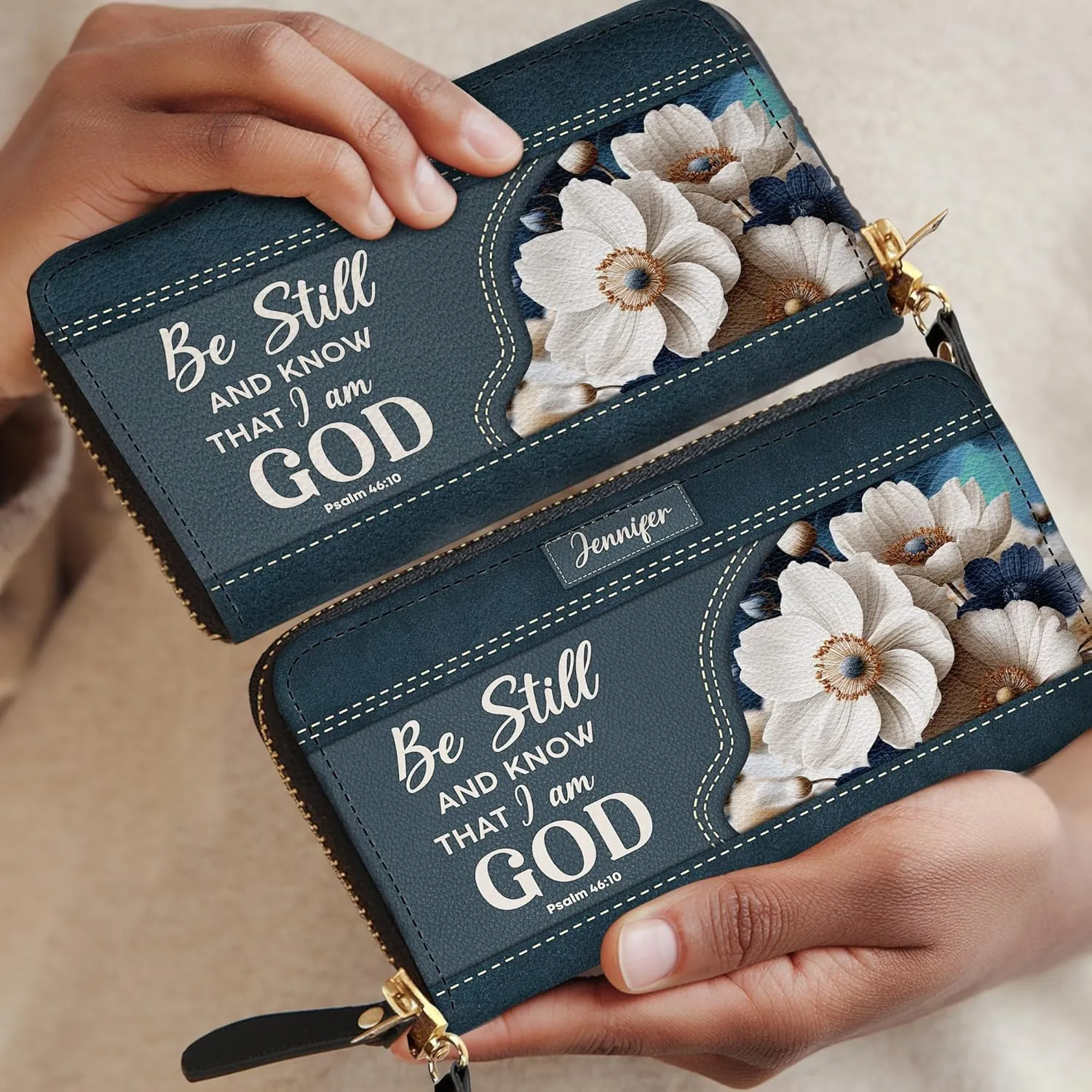Personalized Leather Bible Clutch Wristlet Wallet for Women – Custom Name Christian Gifts, Ideal Religious Purse for Church, Mother’s Day Gift (Be Still And Know)