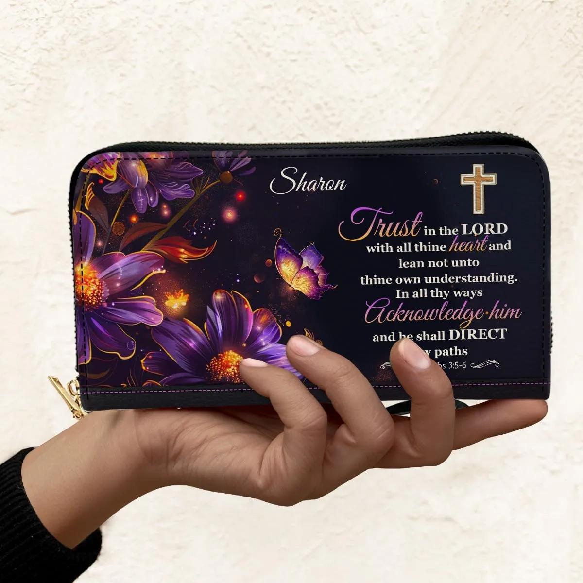 Personalized Leather Bible Clutch Wristlet Wallet for Women – Custom Name Christian Gifts, Ideal Religious Purse for Church, Mother’s Day Gift (Trust In The Lord)