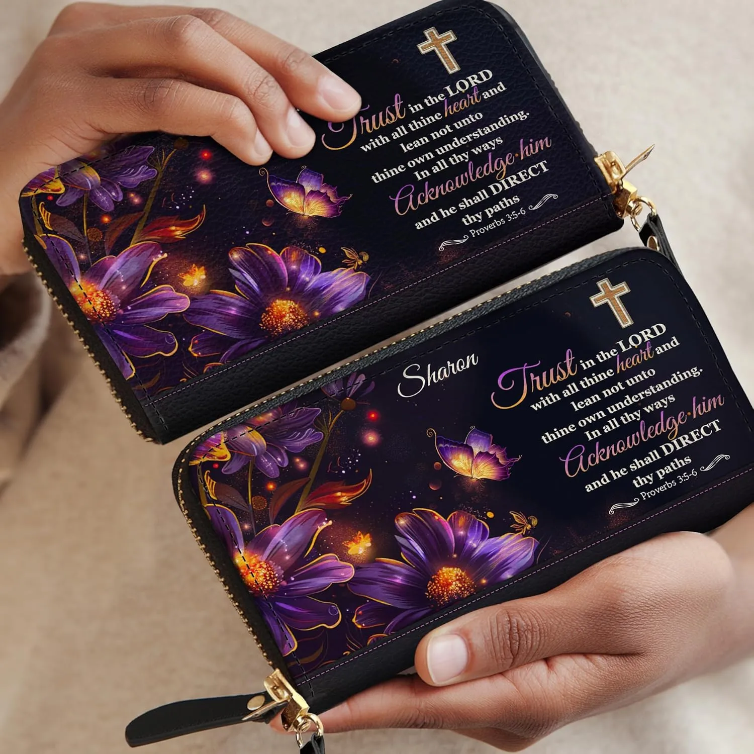 Personalized Leather Bible Clutch Wristlet Wallet for Women – Custom Name Christian Gifts, Ideal Religious Purse for Church, Mother’s Day Gift (Trust In The Lord)