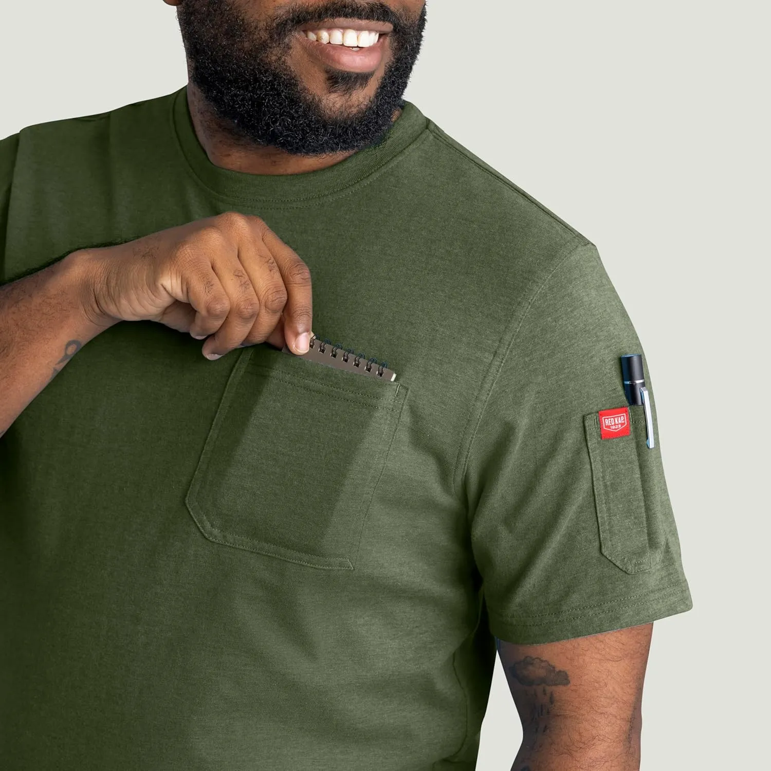Red Kap Men's Short Sleeve Heavyweight Slim Fit Cotton T-Shirt
