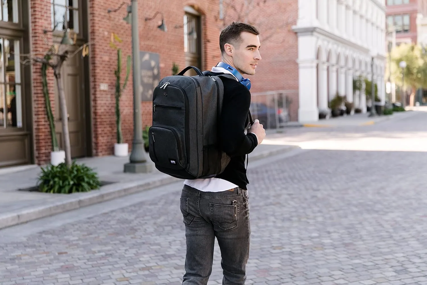 Solo New York TSA Laptop Backpack for Women & Men -Carry On Bookbag for Travel & Work, Lightweight Bag, Mesh Side Pockets, Padded Straps, Fits 17.3" Computer - Grand Travel, Grey