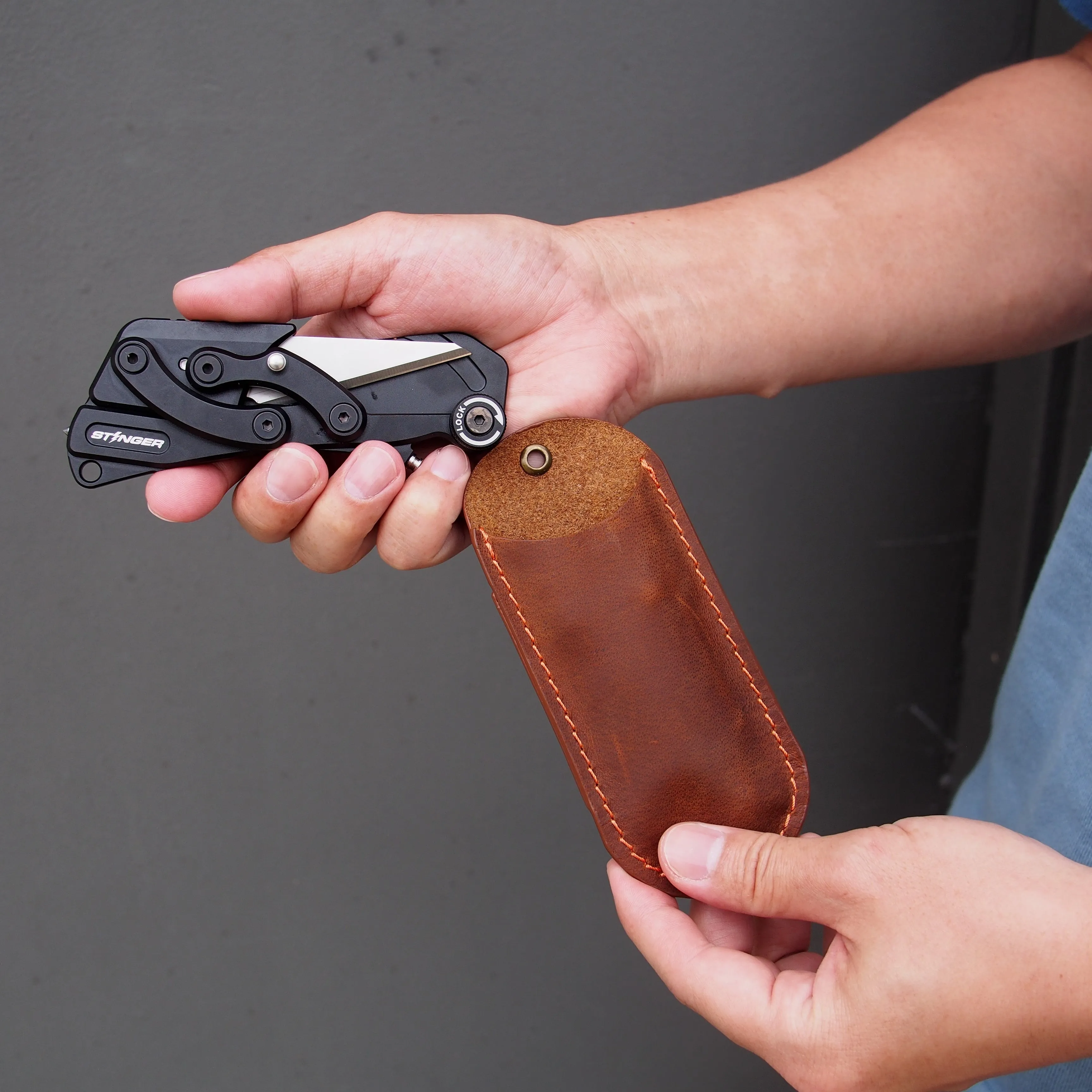 Stinger Olfa Evolution Edge with Leather Pouch, Folding Pocket Utility - Matte Black