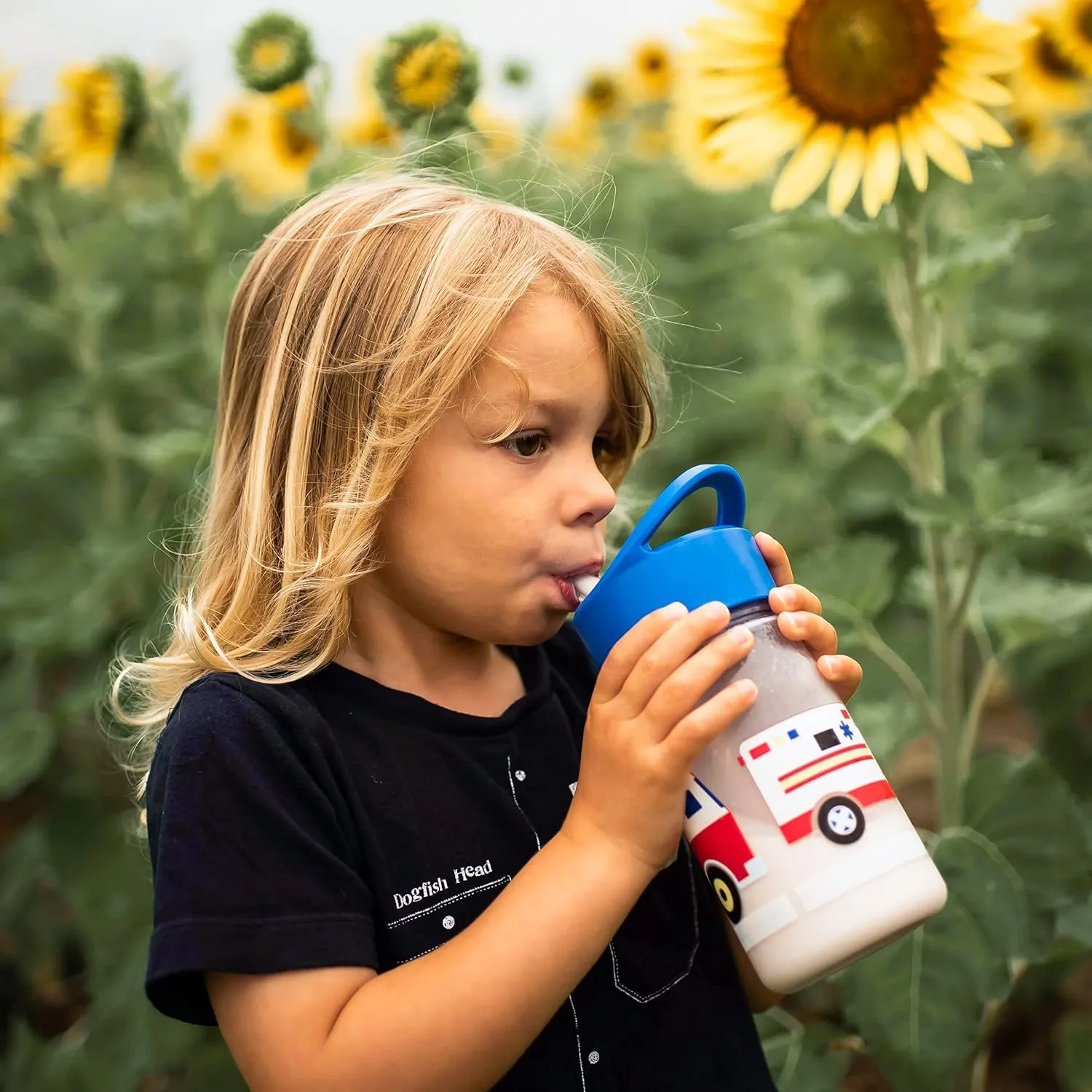 Wildkin Kids Reusable 16 Ounce Water Bottle for Boys and Girls, Features Straw Top and Carrying Handle, Ideal Size for School or Travel, Easy to Clean (Trains, Planes & Trucks)