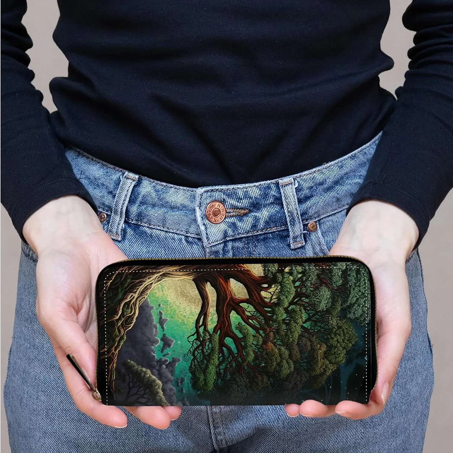Women's Clutch Purse with Wrist Strap, Slim PU Leather Cell Phone Wallet Large Capacity