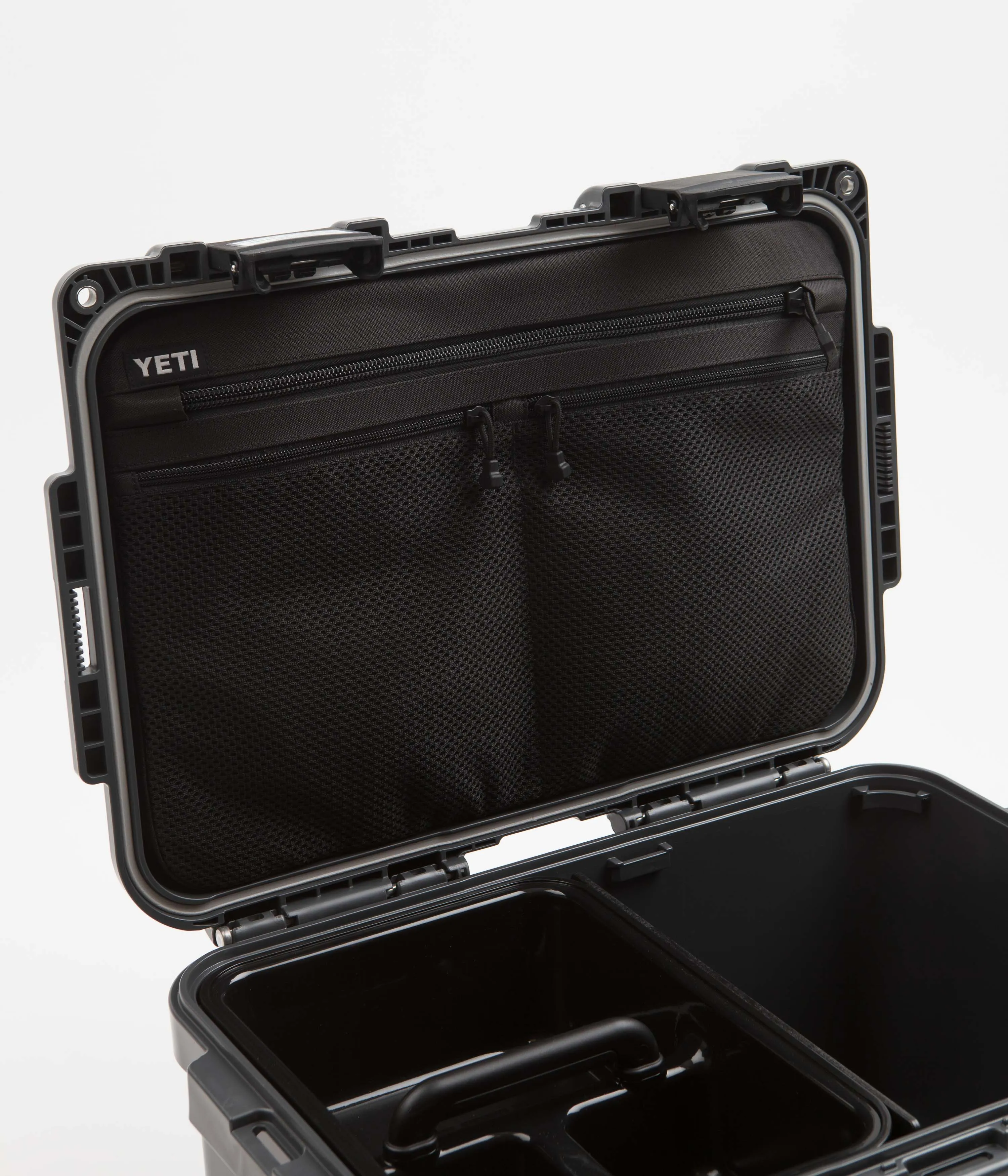 Yeti LoadOut 30 Go Box - Charcoal